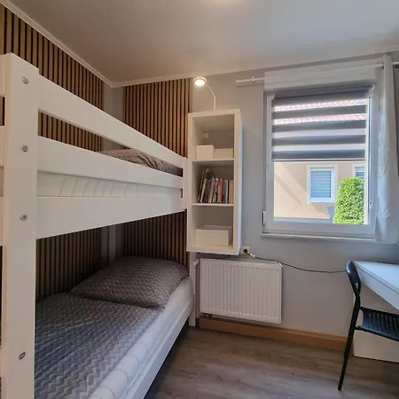 Biantali Haus Jana דירה טראסנהיידה